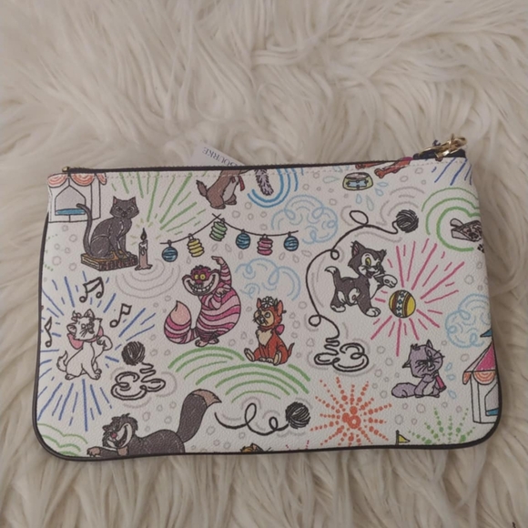 💖FIRM! NWT DISNEY PARKS X DOONEY AND BOURKE DISNEY CATS SKETCH WRISTLET - Picture 9 of 15